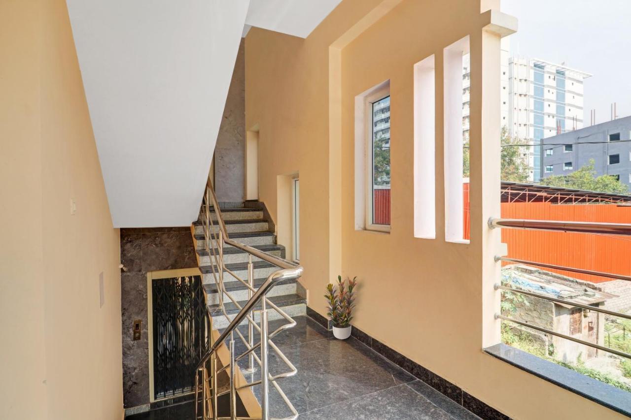 Hotel O S V Residency Kajaguda Near Gachibowli Hyderabad Bagian luar foto