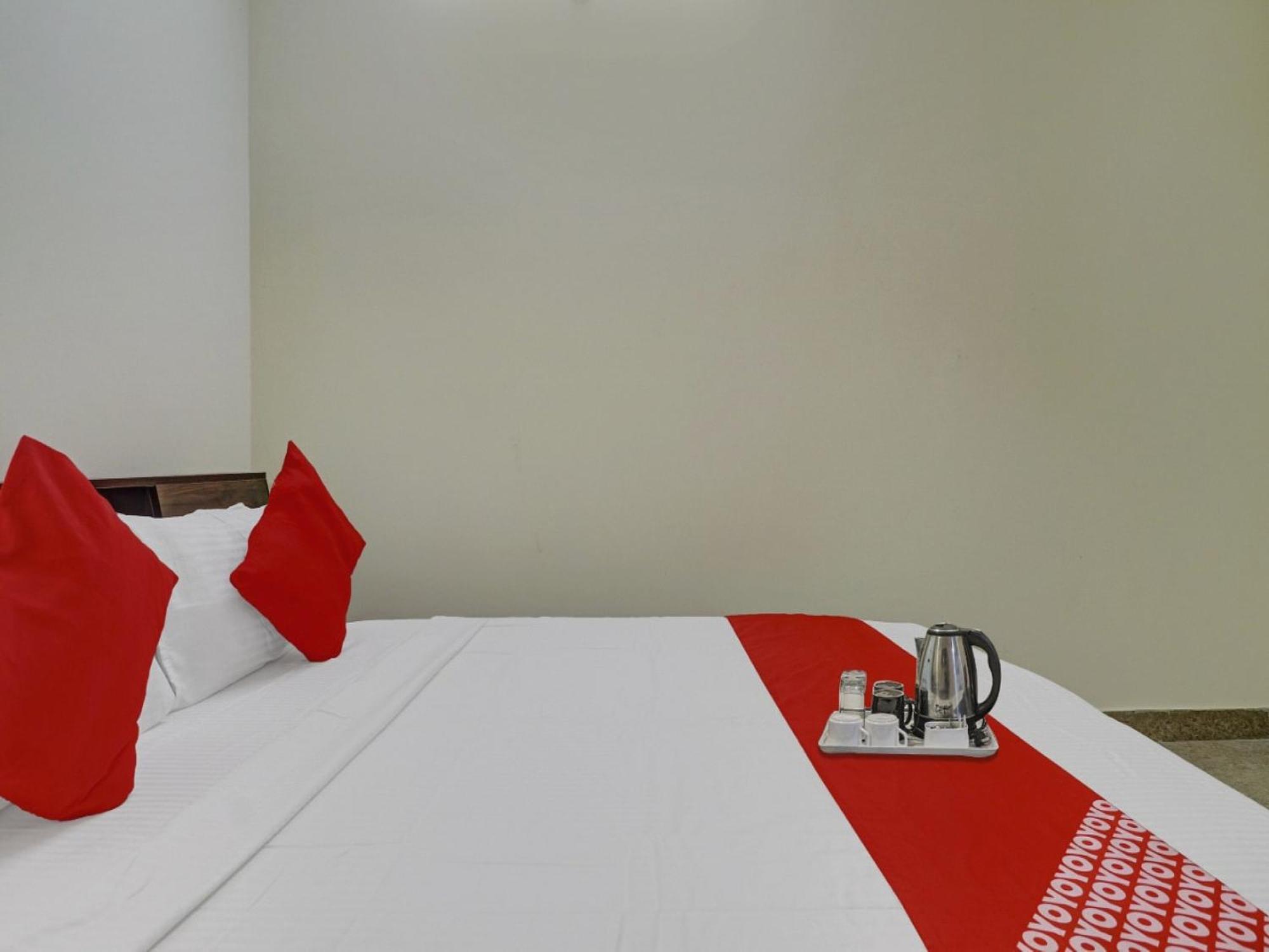 Hotel O S V Residency Kajaguda Near Gachibowli Hyderabad Bagian luar foto